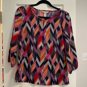 Multi color design top